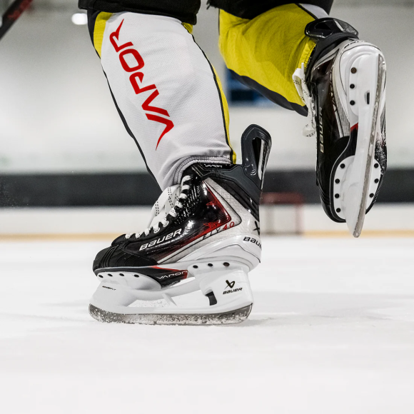 Коньки Bauer Vapor Fly40 Junior Коньки Bauer Vapor Fly40 Junior